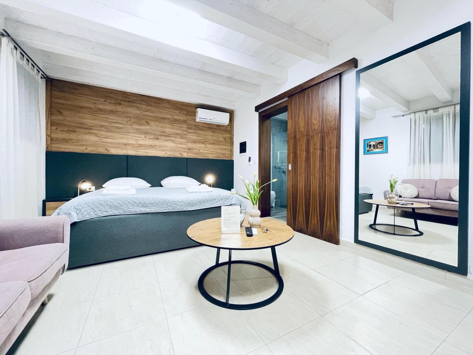 Fazana City Rooms With Free Parking Dış mekan fotoğraf