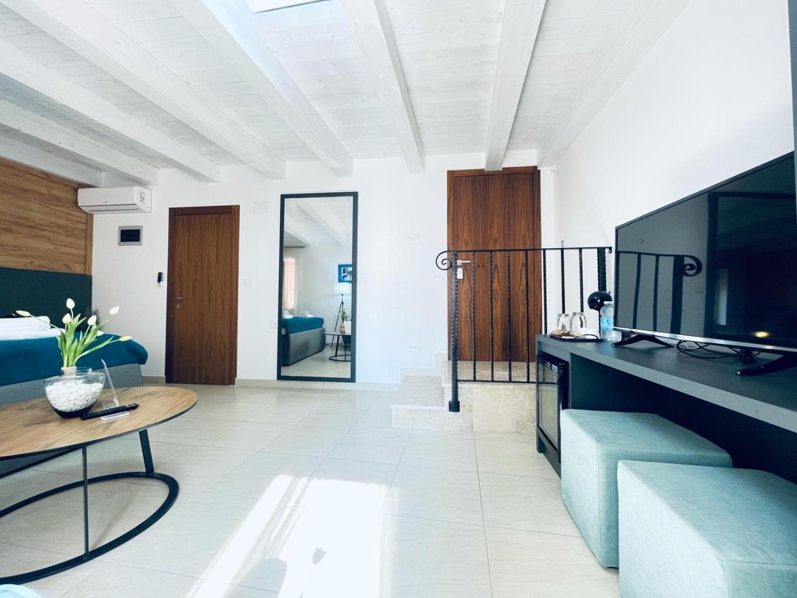 Fazana City Rooms With Free Parking Dış mekan fotoğraf