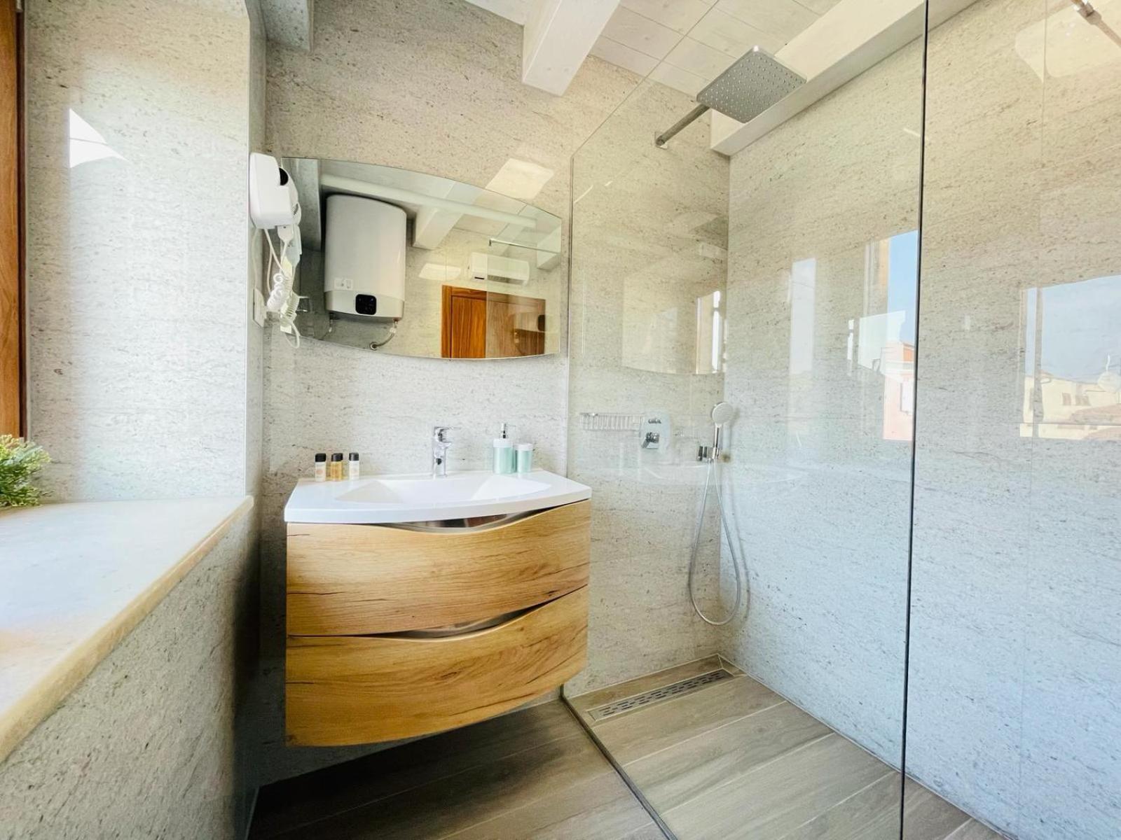 Fazana City Rooms With Free Parking Dış mekan fotoğraf