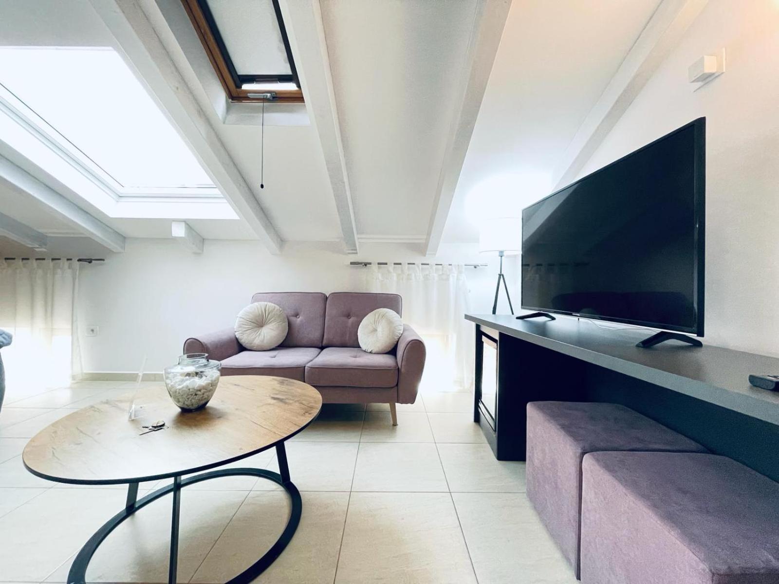 Fazana City Rooms With Free Parking Dış mekan fotoğraf