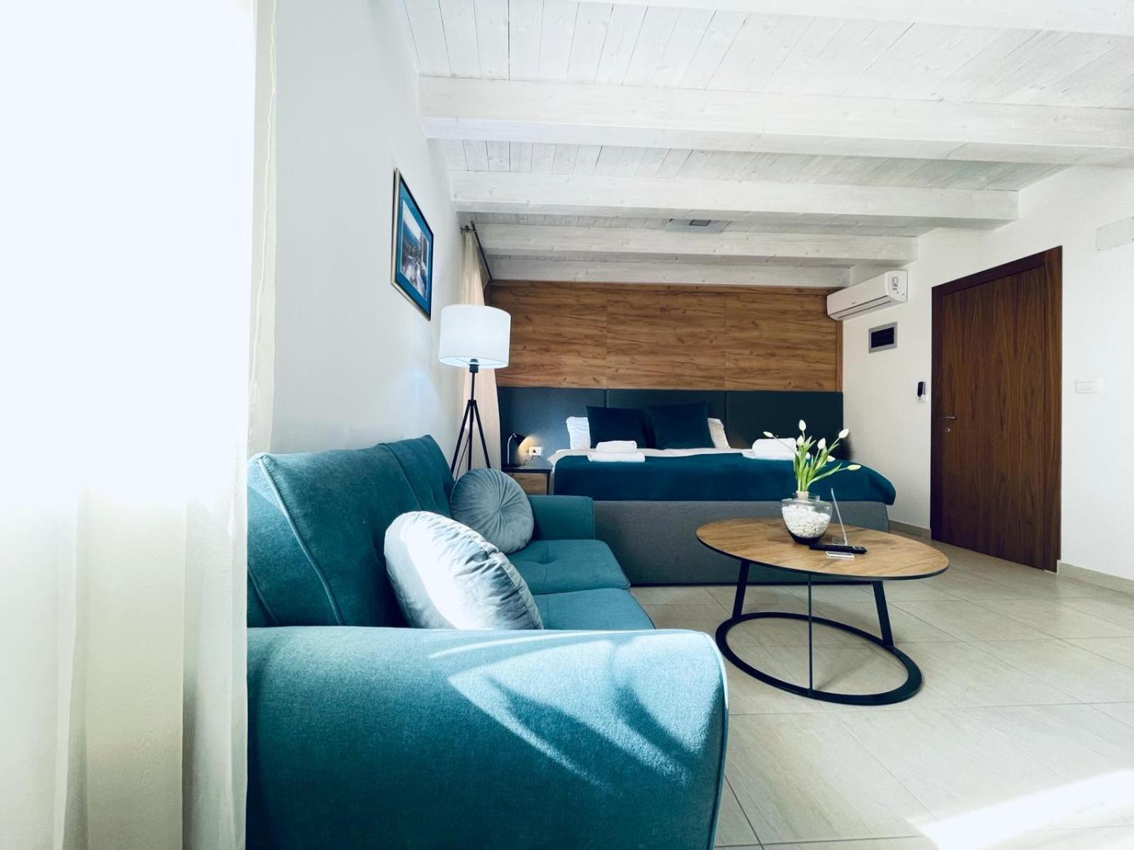 Fazana City Rooms With Free Parking Dış mekan fotoğraf